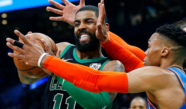 Zorlu mücadelede gülen Celtics oldu!