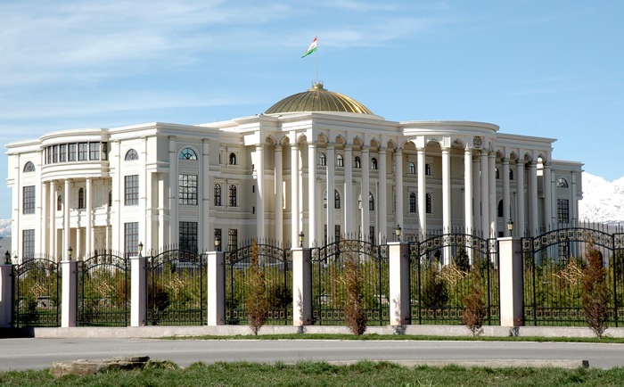 Tacikistan'dan FETÖ'ye darbe