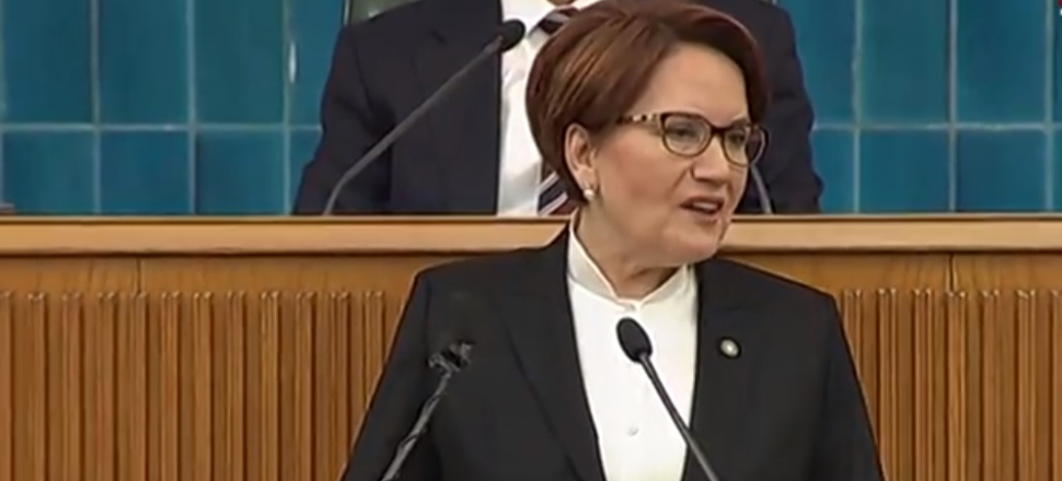"Manisa'yı alamazsan anne terliğini yersin!"