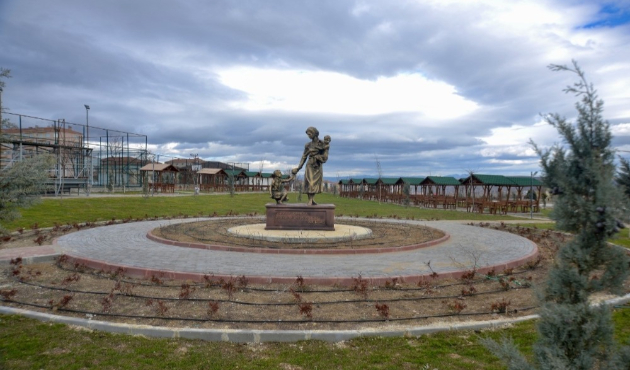 Kırşehir Çiçekdağı’nda park yapım çalışmaları devam ediyor