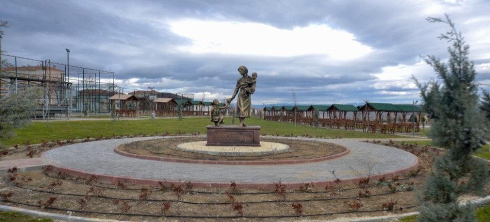 Kırşehir Çiçekdağı’nda park yapım çalışmaları devam ediyor