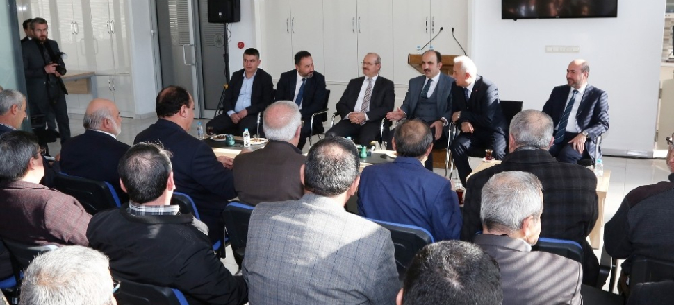 Konya'da Başkan Altay, Selçuklu ilçesinin muhtarlarıyla bir araya geldi