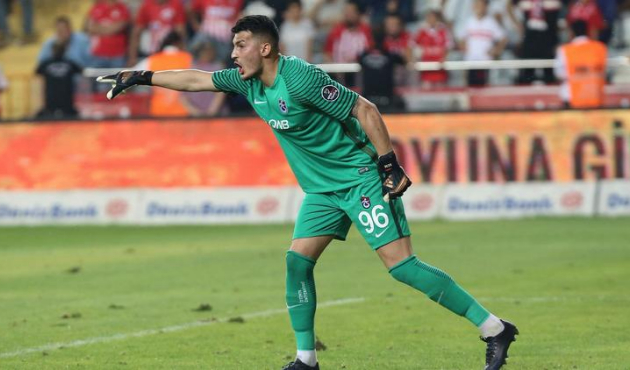 Uğurcan Çakır, Şenol Güneş'e mesaj gönderdi!