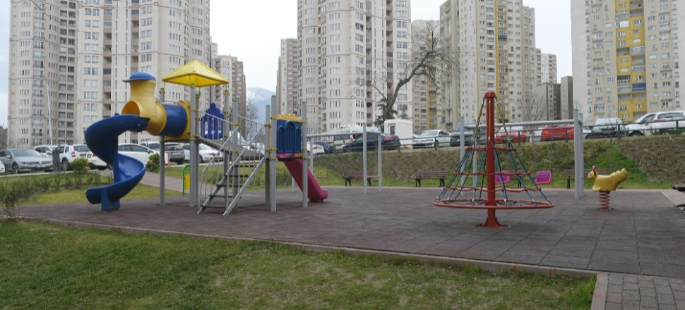 Bursa Osmangazi parklarla yeşilleniyor