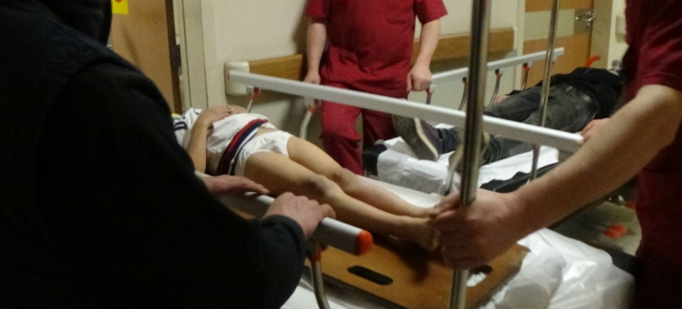 Bursa'da balkondan düşen çocuk ağır yaralandı