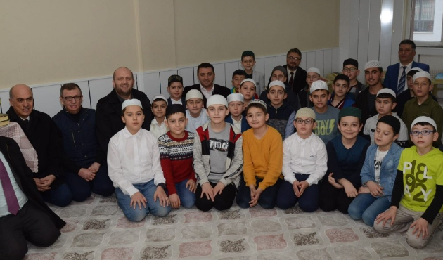 Bilecik'te Başkan Bakıcı minik hafızlar ile buluştu