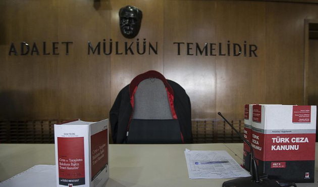 FETÖ yargı mensuplarına 14 Temmuz'da rütbe verdi!