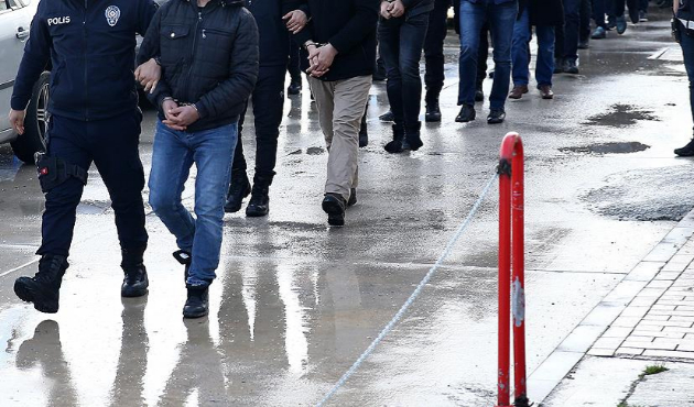 Bursa'da FETÖ'nün 'gaybubet evleri'ne operasyon!