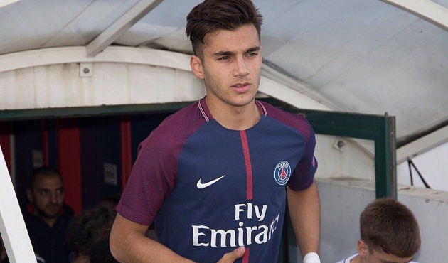 Türk futbolcu PSG'nin Devler Ligi kadrosuna alındı