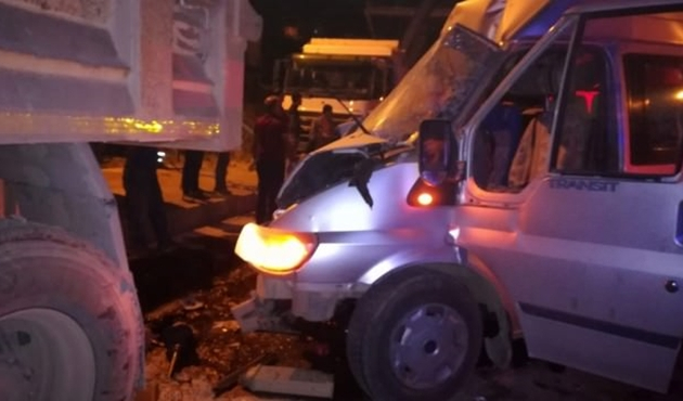 Manisa'da güvenlikçiler kaza yaptı: 1 ölü, 1 yaralı
