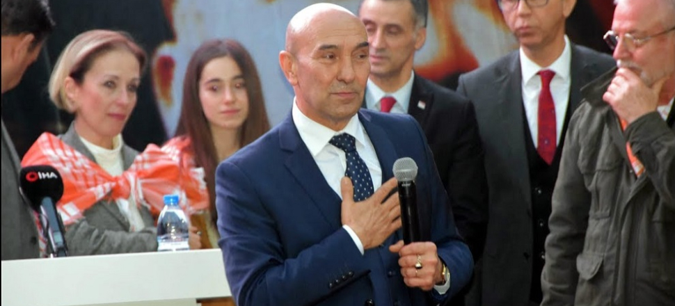 Tunç Soyer'den İzmir için garip sözler!