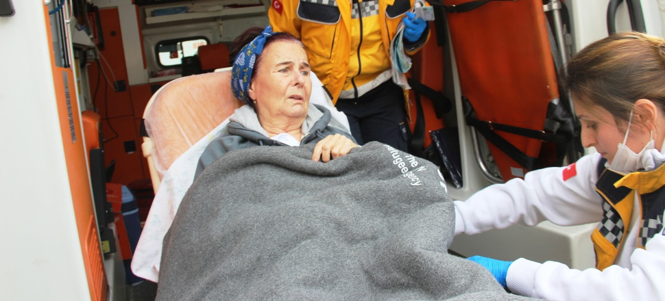 Fatma Girik yeniden hastaneye kaldırıldı!