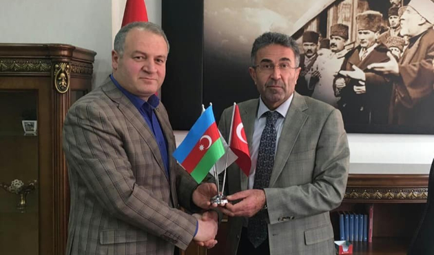 Iğdır'da Başkan Göksel Gülbey Müftü Mustafa Tekin’i ziyaret etti