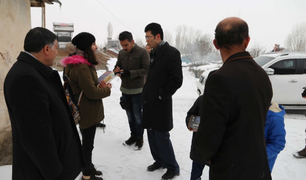 Muş'ta Kaymakam Kaçmaz yaşlı ve kimsesizlere buluştu