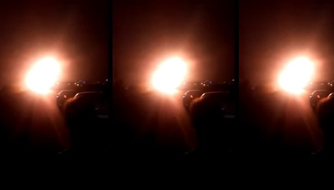Denizli'de iş makinesiyle çarpışan tanker infilak etti...