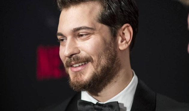 Çağatay Ulusoy ülkeyi terk ediyor!