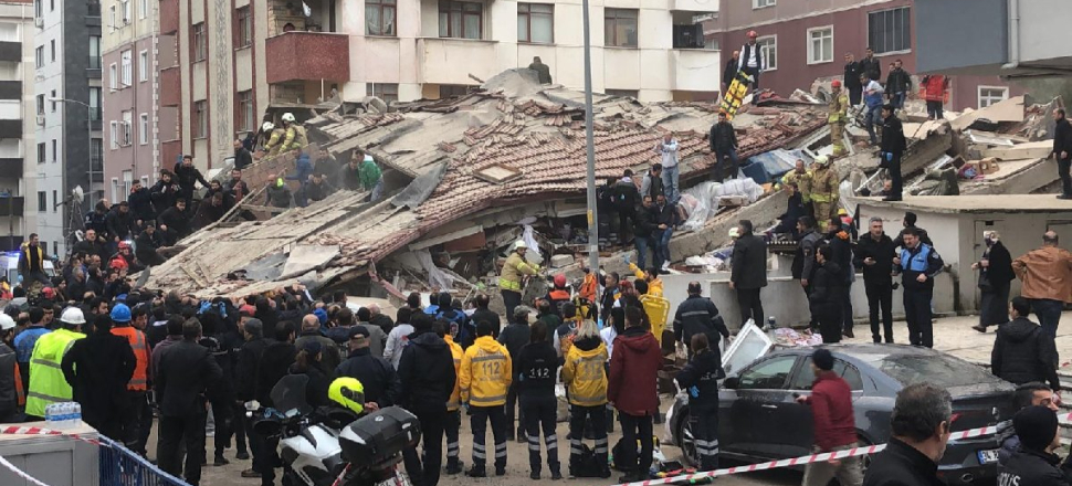 Kartal'da enkaz kaldırma ve arama çalışmaları sona erdi!