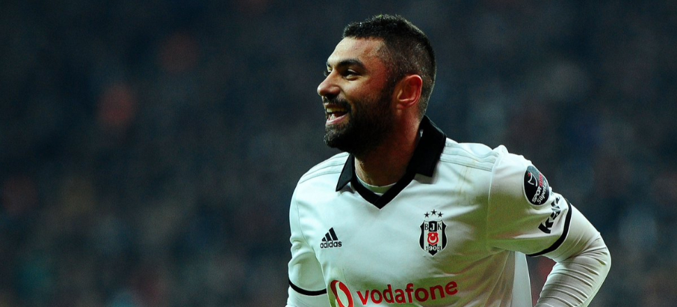 Golü attı, o şarkı çaldı!