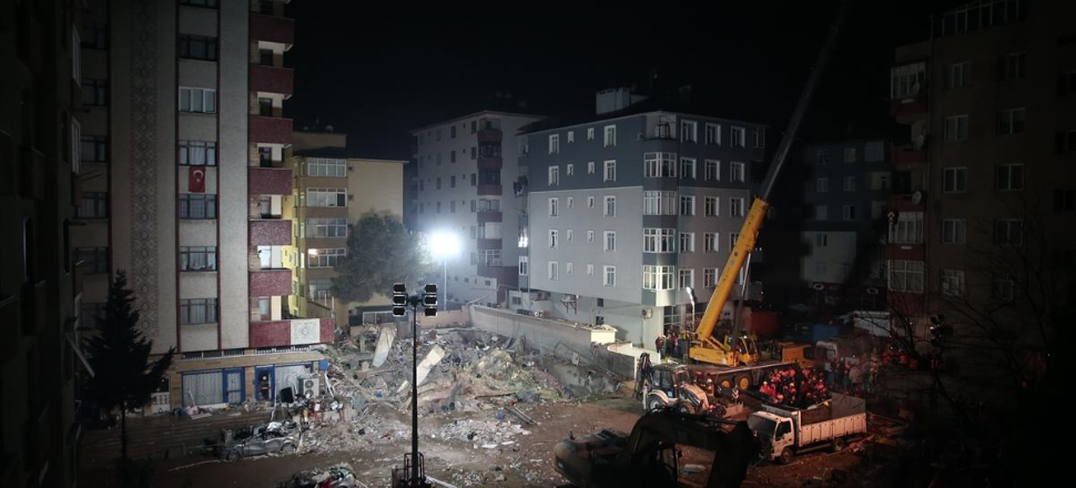 Kartal'daki kriz merkezinde bir kişi kalp krizi geçirdi!