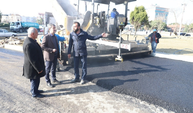 Manisa'da Başkan Şirin çalışmaları yerinde inceledi
