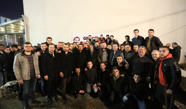 Sakarya'da Başkan Yusuf Alemdar gençlerle buluştu