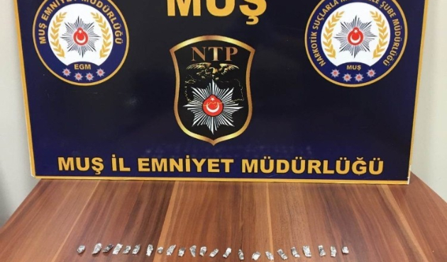 Muş'ta zehir ticareti yapan 2 kişi tutuklandı