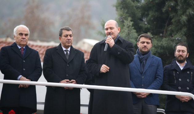 Soylu: Bomba yüklü bir araç yakaladık!