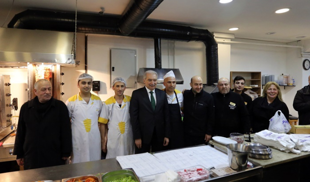 Mevlüt Uysal, Büyükçekmece'ye yapacağı yatırımları anlattı!