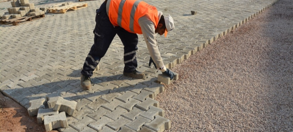 Kocaeli Kartepe’de yol çalışmaları devam ediyor