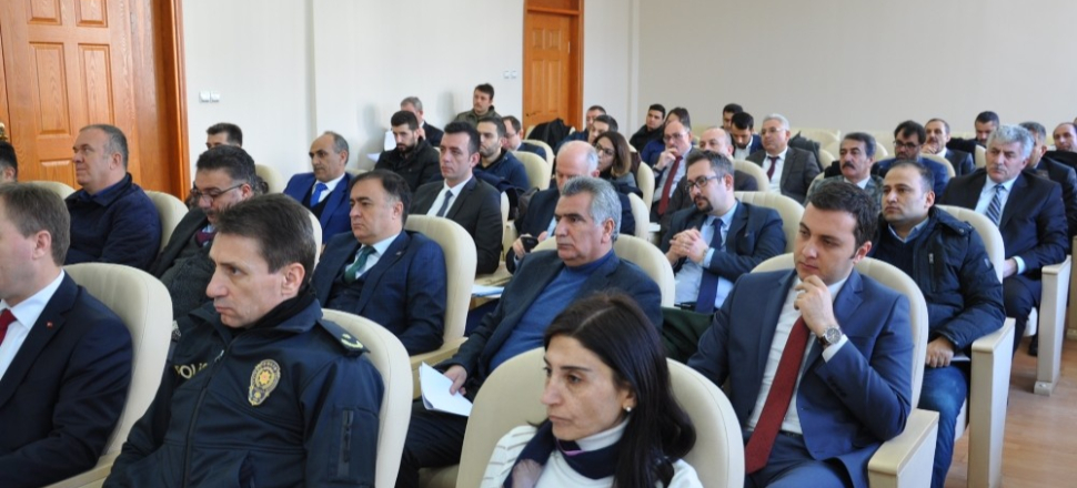 Kars’ta bağımlılıkla mücadele toplantısı düzenlendi