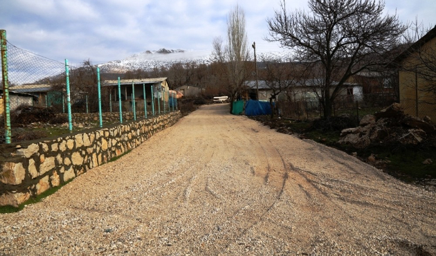 Diyarbakır Lice’de üstyapı çalışmaları sürüyor