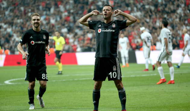 Beşiktaş'ta Oğuzhan Özyakup belirsizliği!