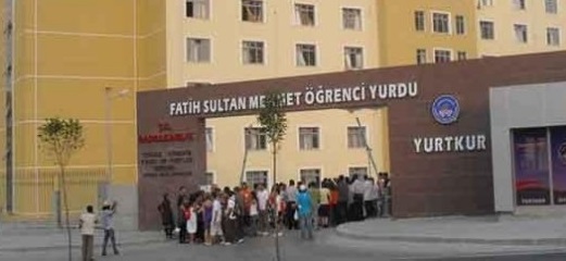 Devlet yurtlarında 'manevi önder' önerisi!