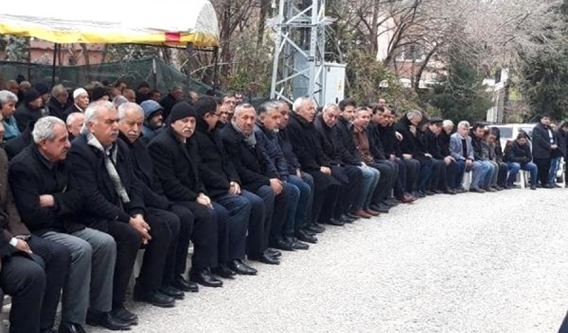 Osmaniye'de bıçaklanarak öldürülen Ala çifti defnedildi