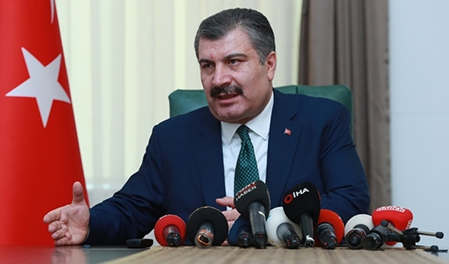 İstanbul'da Bakan Fahrettin Koca'dan ilaç fiyatları açıklaması