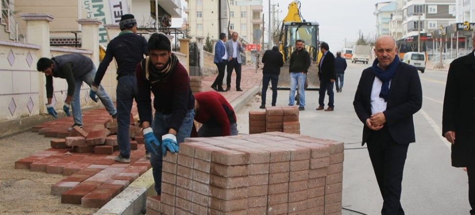 Karaman'da Başkan Ertuğrul Çalışkan, mahallelerdeki incelemelerini sürdürüyor