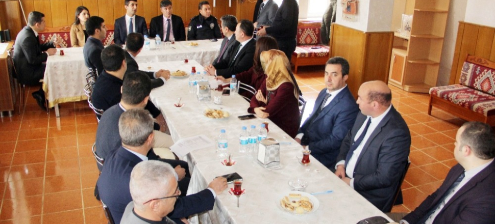 Tunceli Çemişgezek’te "İş Birliği" toplantısı düzenlendi