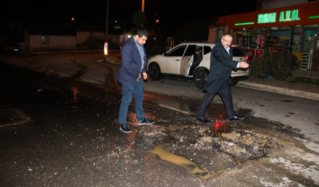 İzmir'de Nazmi Yılmaz: ’İZSU hizmet değil eziyet ediyor’