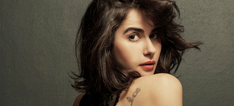 Nesrin Cavadzade'nin kolyesinin fiyatı dudak uçuklattı!