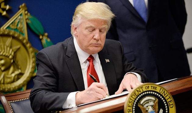Trump 'ulusal acil durum' ilan etti...
