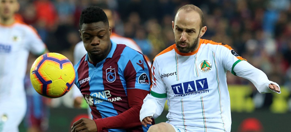 Alanyaspor, Trabzon'u Cisse ile devirdi!