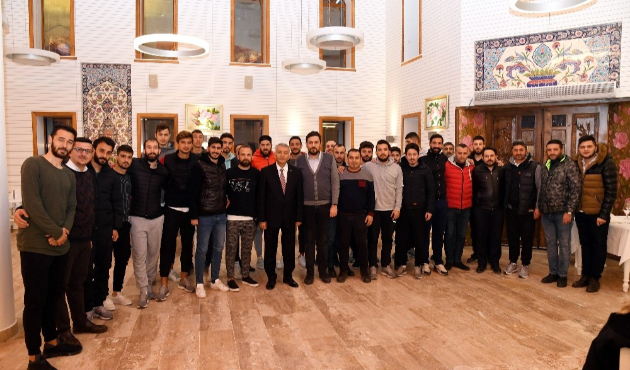 Isparta'da Yusuf Ziya Günaydın: “Hepimizin tek hedefi zafer”