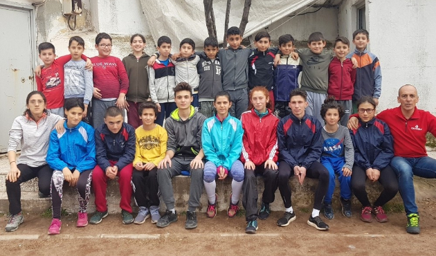 Balıkesir Burhaniye’de atletizm kursuna yoğun ilgi