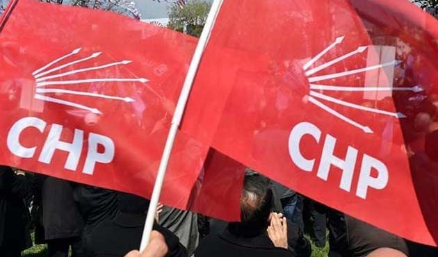 CHP Adana'da üst düzey istifa!