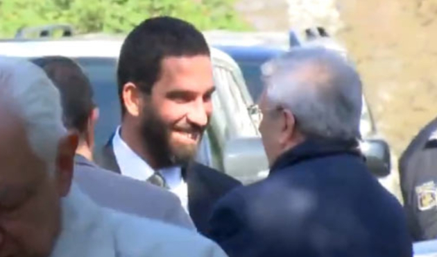 Arda, Emre Belözoğlu ve Aziz Yıldırım buluşması!