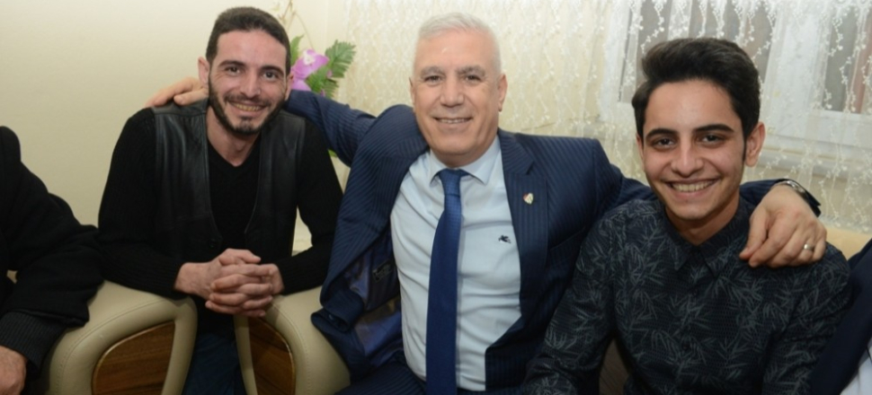 Bursa'da Mustafa Bozbey’den İnegöl’de sürpriz ev ziyareti