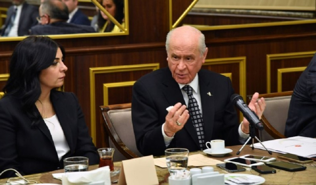 Bahçeli'den Burhanettin Kocamaz'a çağrı!