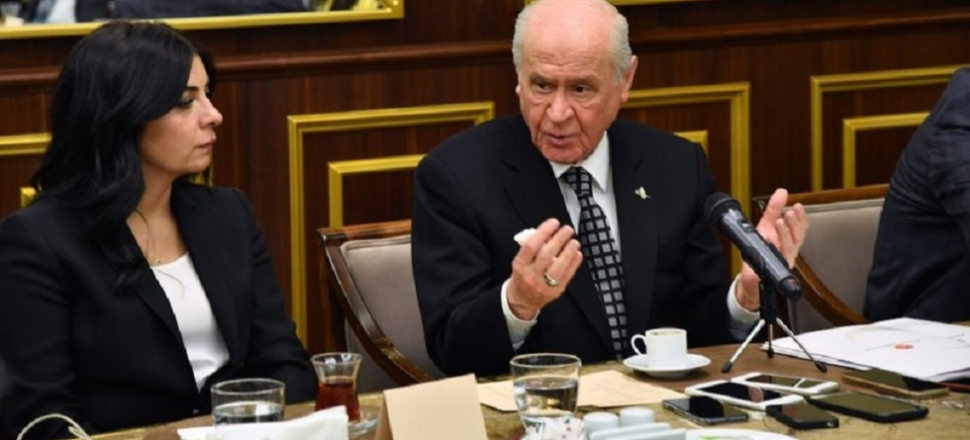 Bahçeli'den Burhanettin Kocamaz'a çağrı!