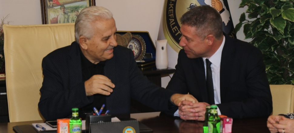 Manisa'da Recep Çınar’dan İsa Özdemir’e övgü
