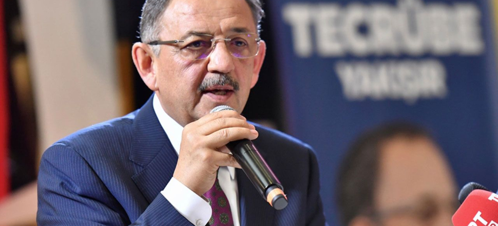 Mansur Yavaş'ı yavaş yavaş geçiyor!